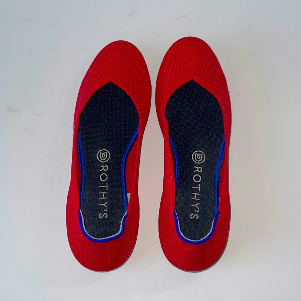 Rothy’s “Cherry Solid” in The Flat